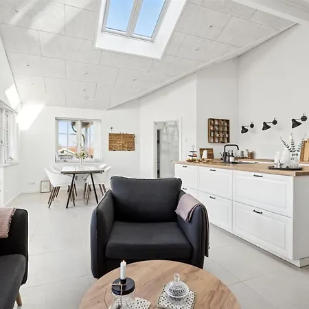 Siljan - 300m From The Sea By Interhome